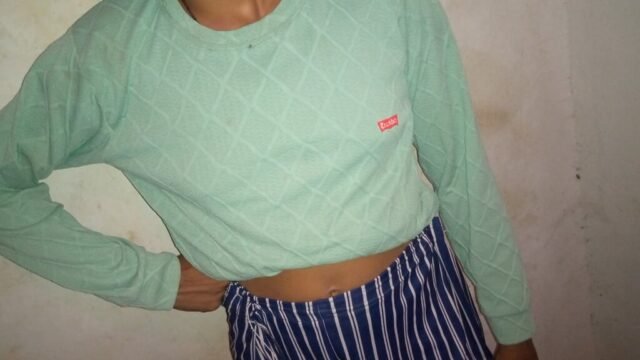 Cute school girl ki chudai cute pussy