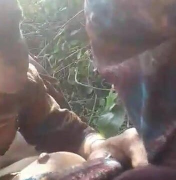 Village girl jungol